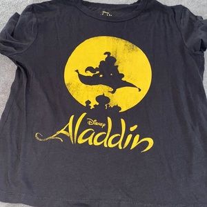 Women’s Disney’s Aladdin T-shirt size M